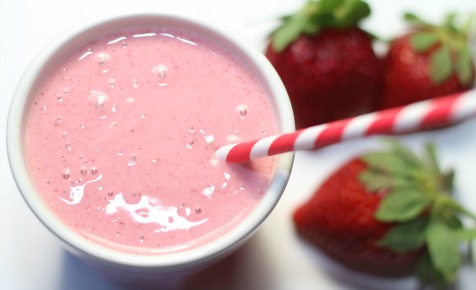 strawberry-quinoa-smoothie